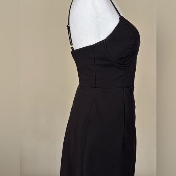Elegant Black Women's Sleeveless Dress Size Small - Picture 10 of 12
